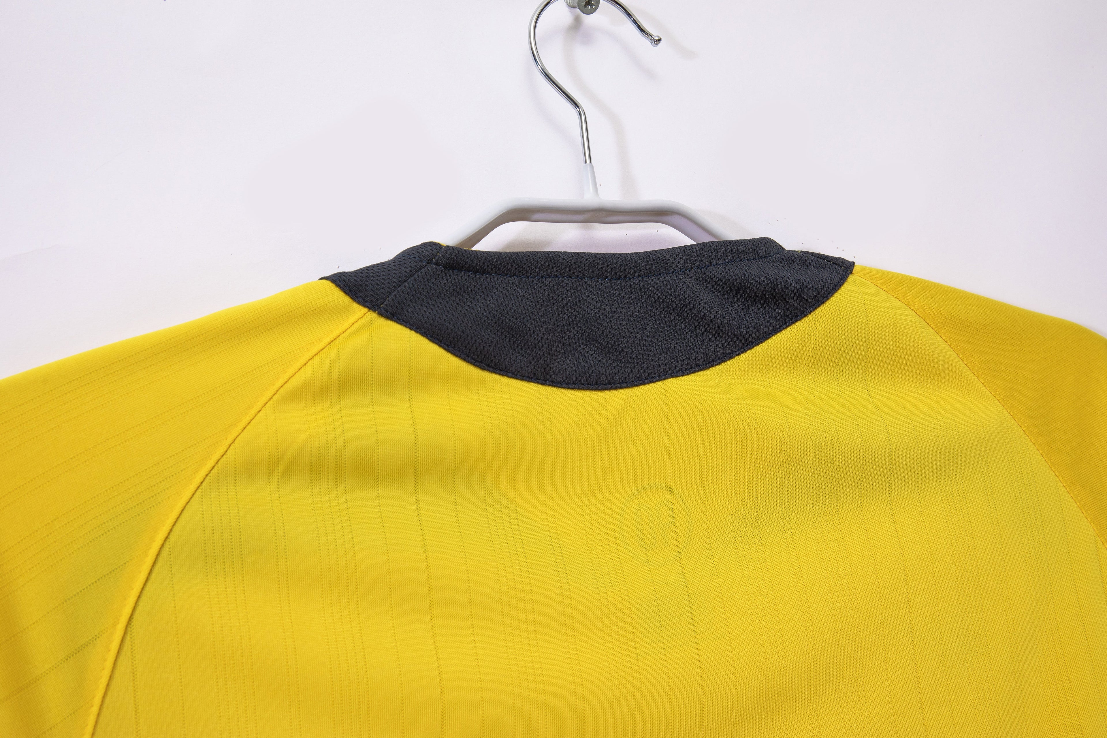 MAILLOT RETRO ARSENAL EXTERIEUR 2005/2006