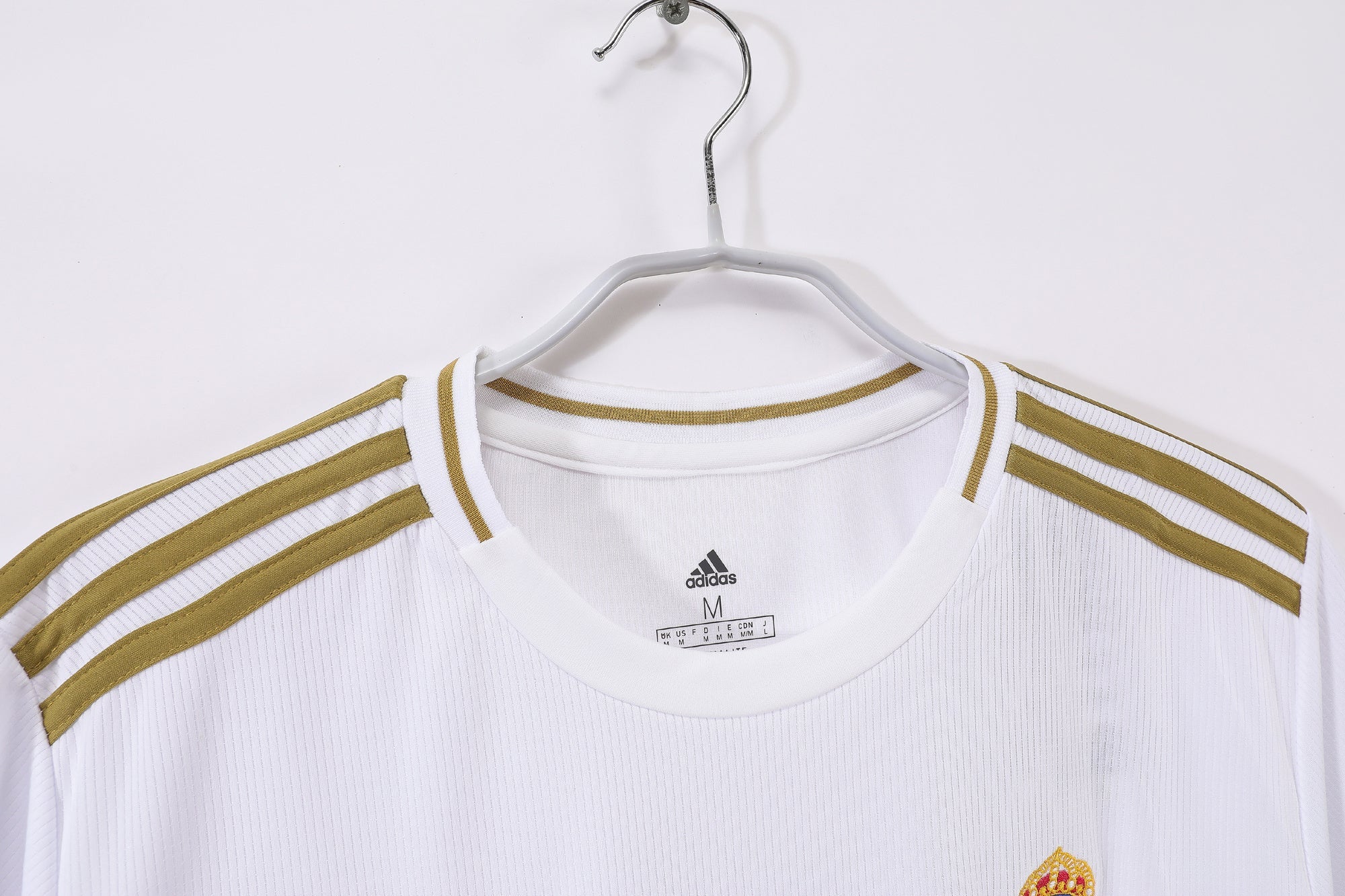 MAILLOT RETRO REAL MADRID DOMICILE 2019/2020