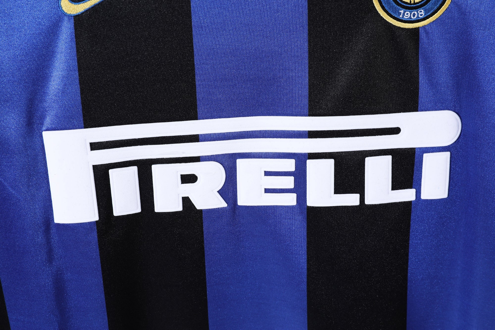 MAILLOT RETRO INTER MILAN DOMICILE 1999/2000
