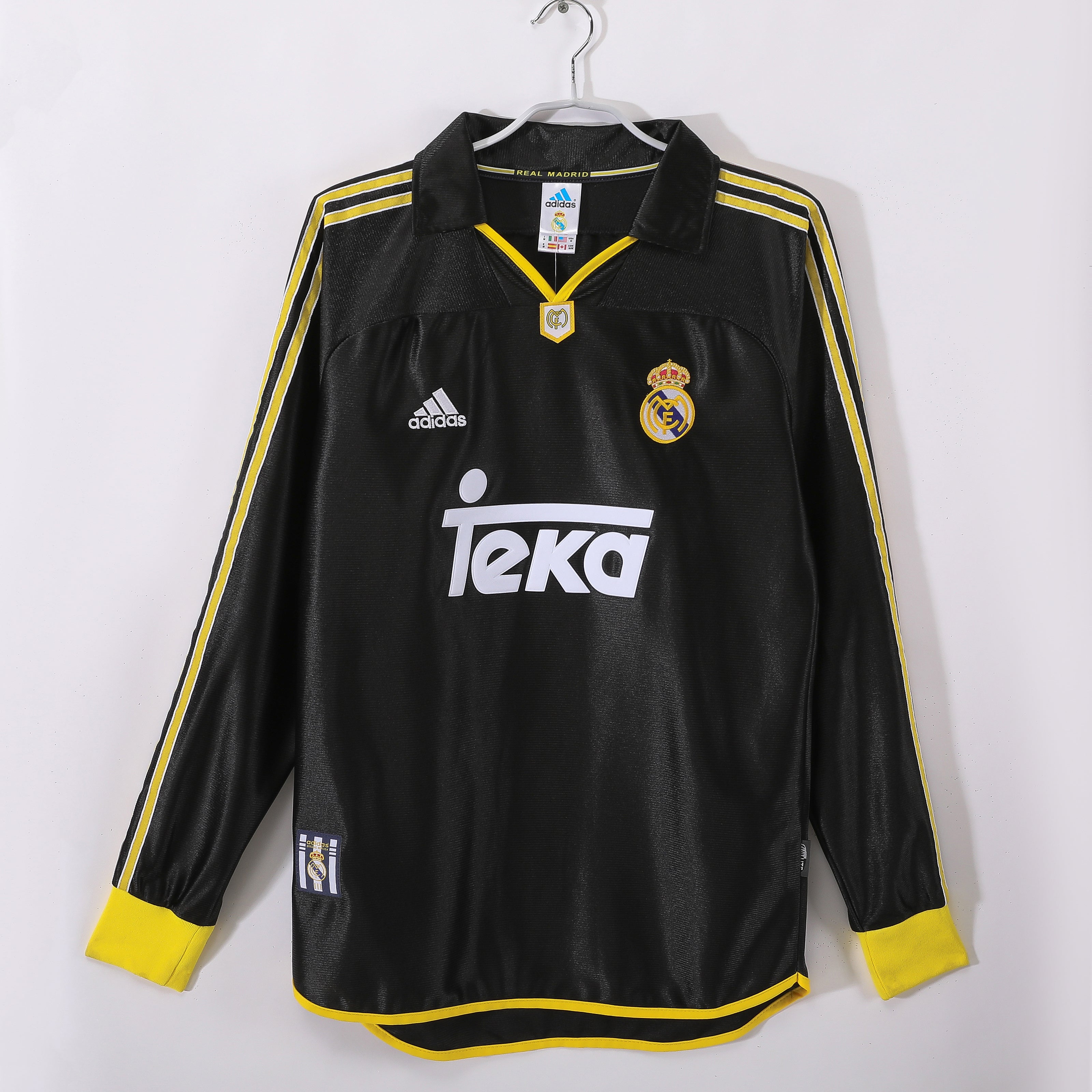 MAILLOT RETRO REAL MADRID EXTERIEUR 1999/2000