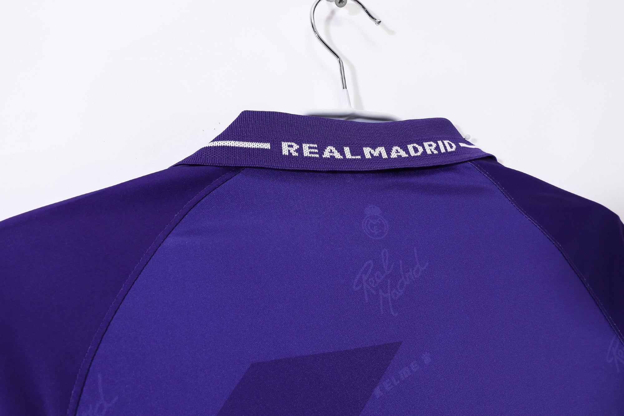 MAILLOT RETRO REAL MADRID EXTERIEUR 1994/1995