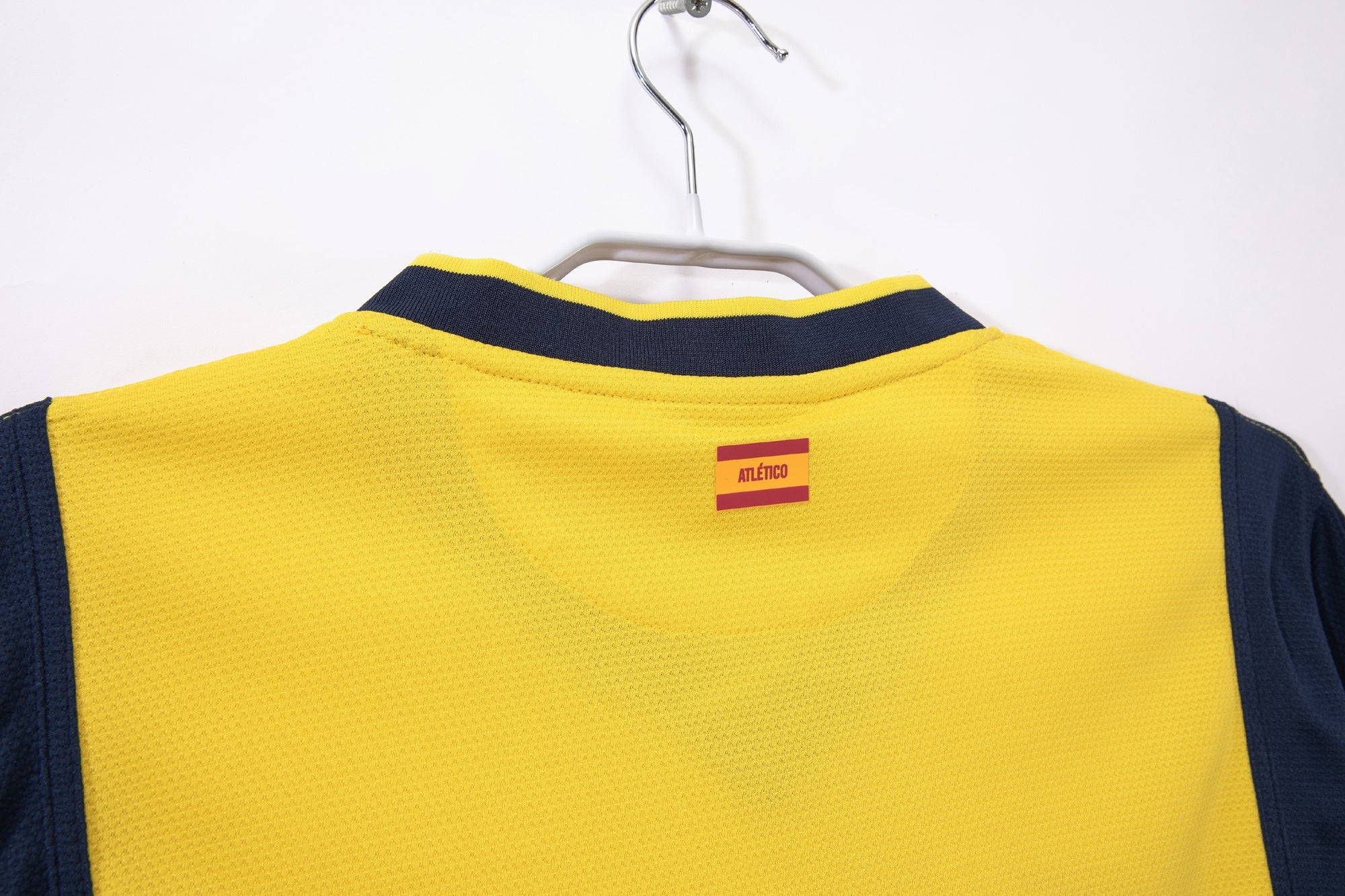 MAILLOT RETRO ATLETICO MADRID EXTERIEUR 2013/2014