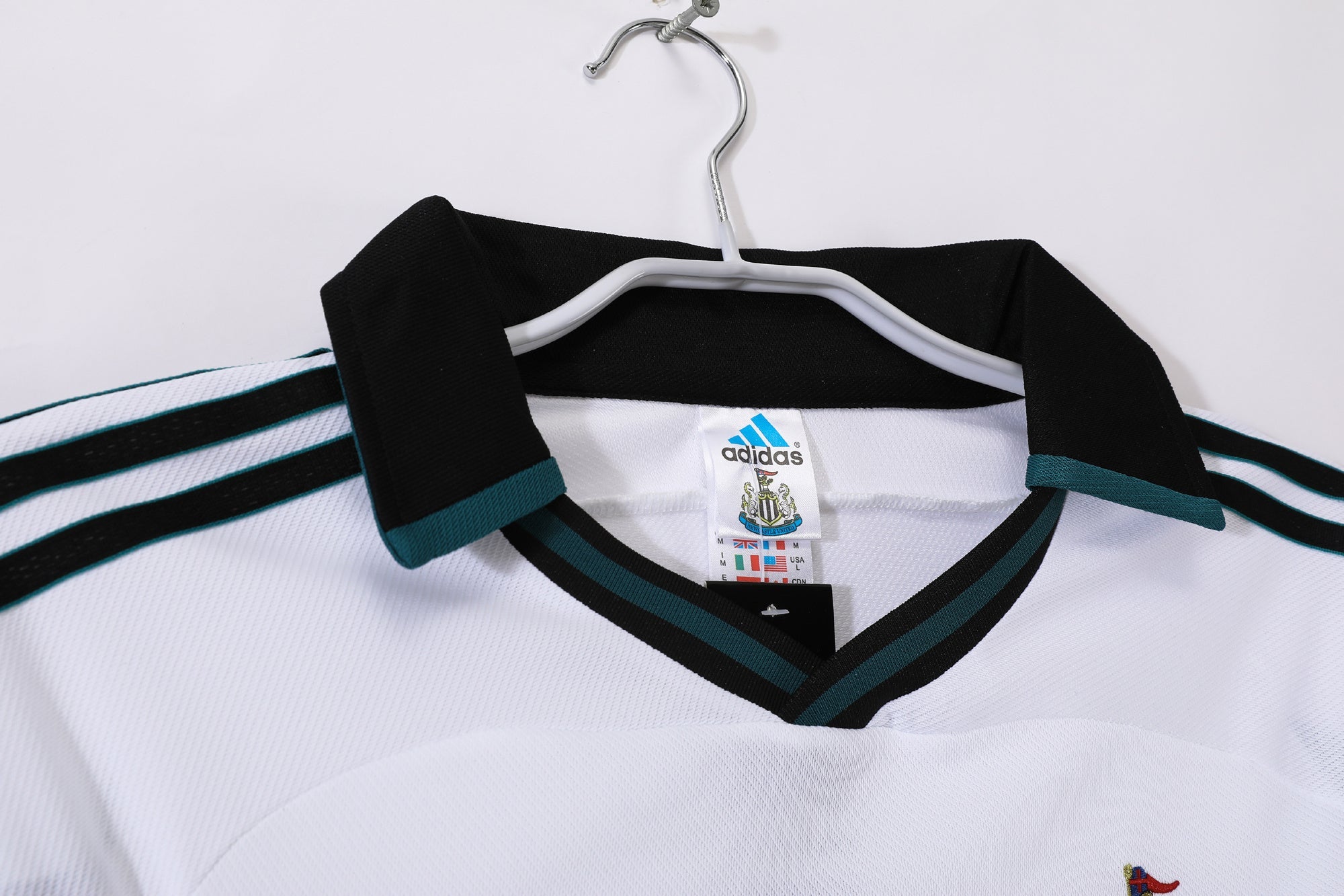 MAILLOT RETRO NEW CASTLE EXTERIEUR 1999/2000