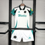 Kit Enfant Newcastle 2024-25