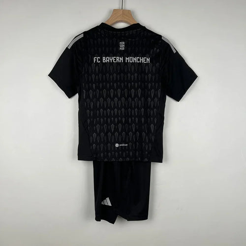 KIT ENFANT BAYERN MUNICH 2023-24