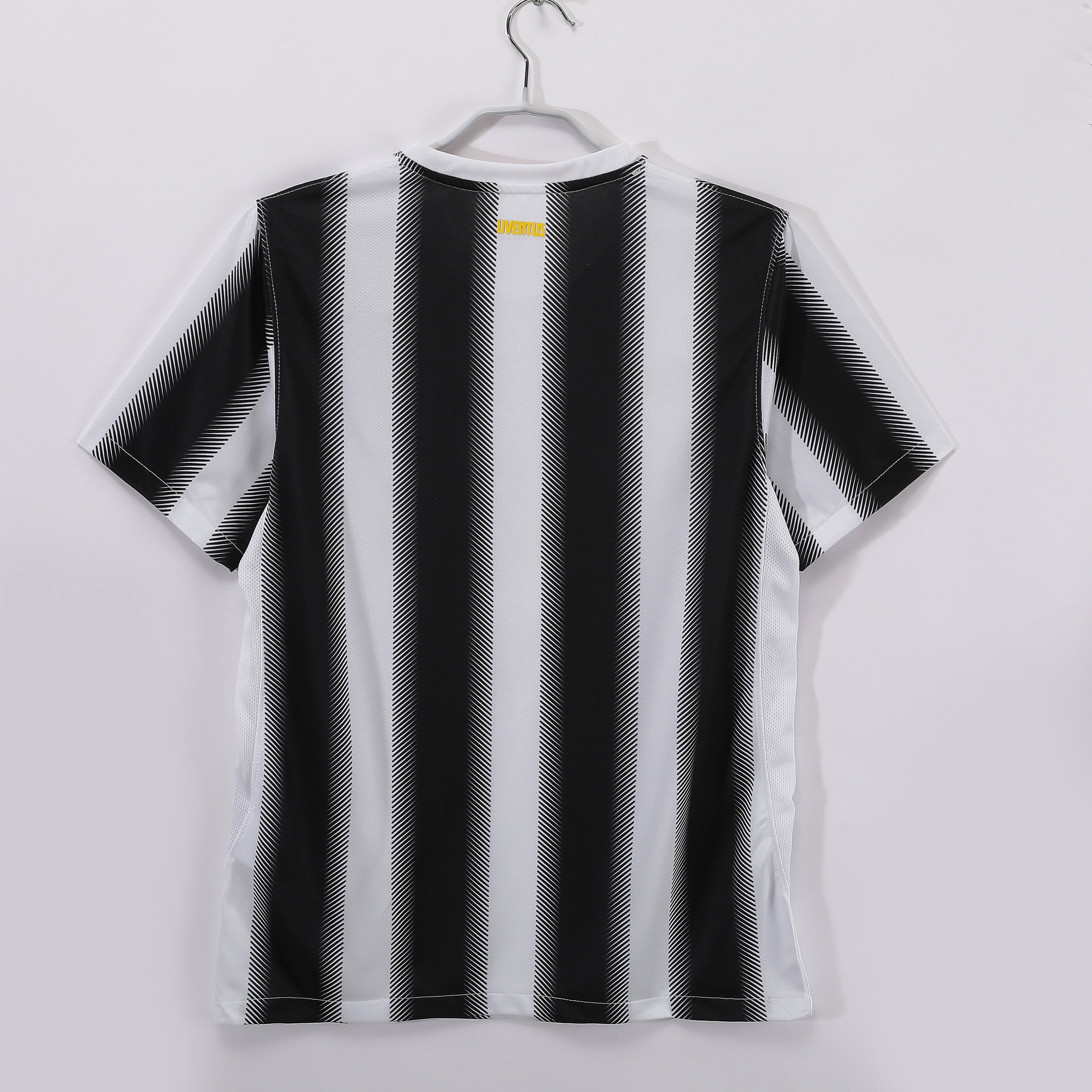 MAILLOT RETRO JUVENTUS DOMICILE 2011/2012