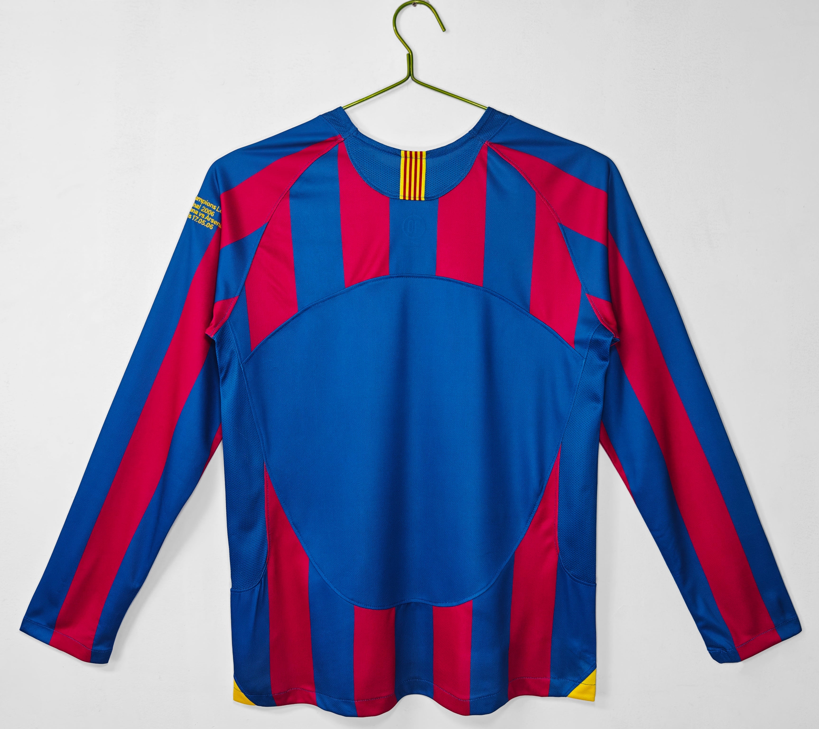 MAILLOT RETRO FC BARCELONE DOMICILE 2005/2006