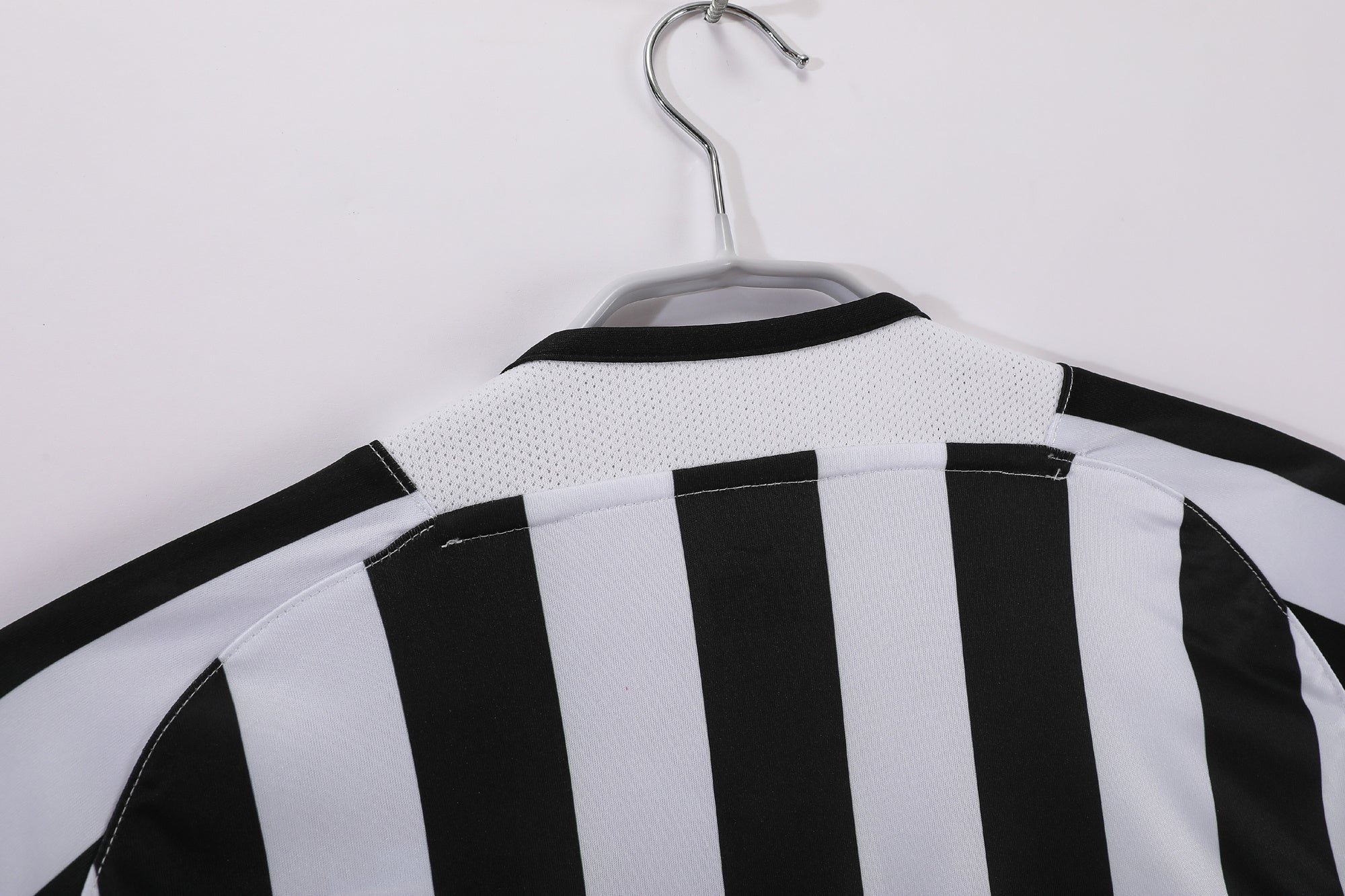 MAILLOT RETRO JUVENTUS DOMICILE 2003/2004