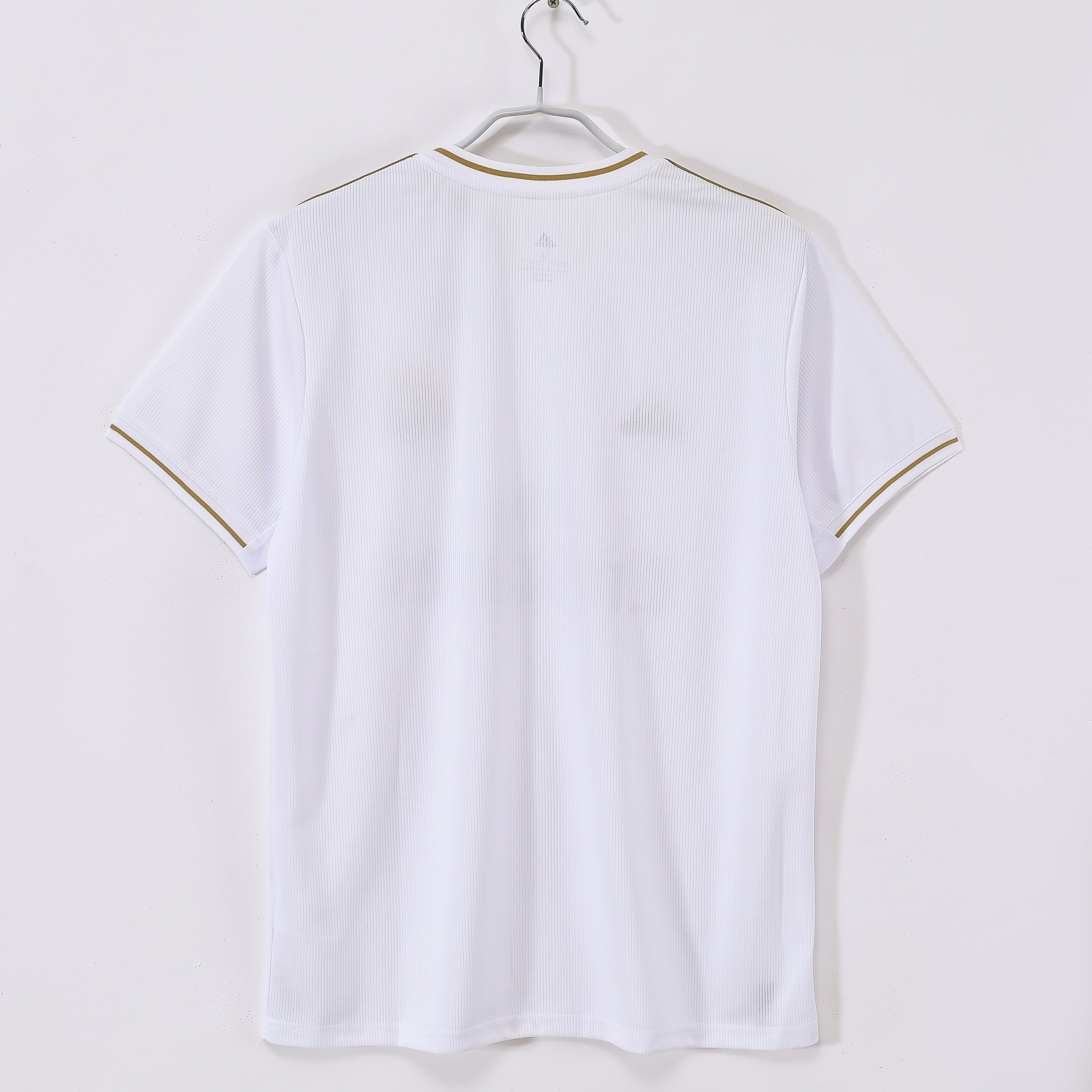 MAILLOT RETRO REAL MADRID DOMICILE 2019/2020