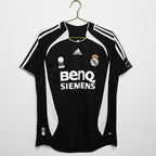 MAILLOT RETRO REAL MADRID EXTERIEUR 2006/2007